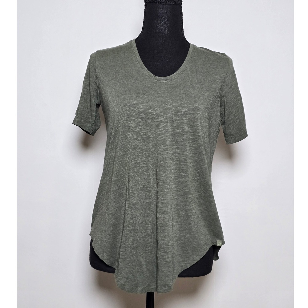 TASC Performance Women's Short Sleeve Scoop Neck Top Small Olive Green
